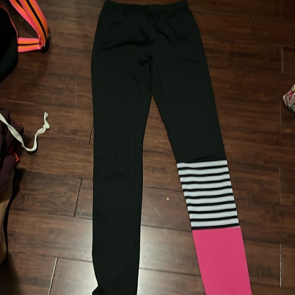Black Pink & White Striped Spandex Legging - Size Small - Excellent Condition